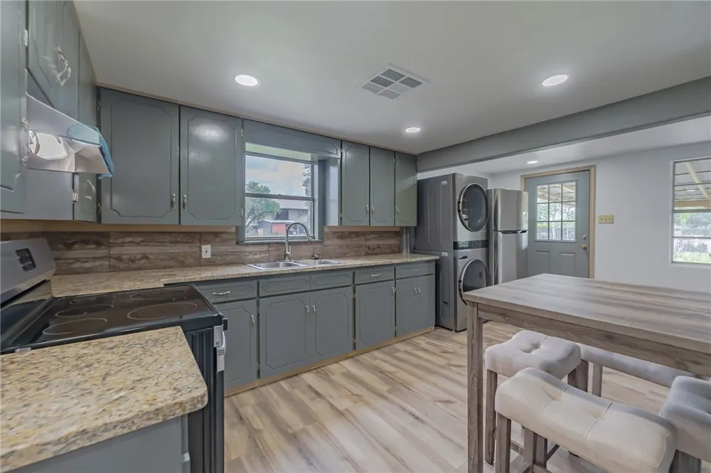 3154 County Road 406 Beeville, TX 78102