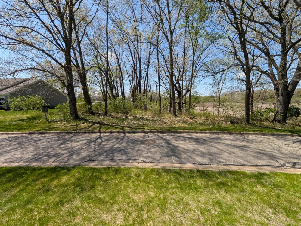 14102 Bridgeview Pointe Vicksburg, MI 49097