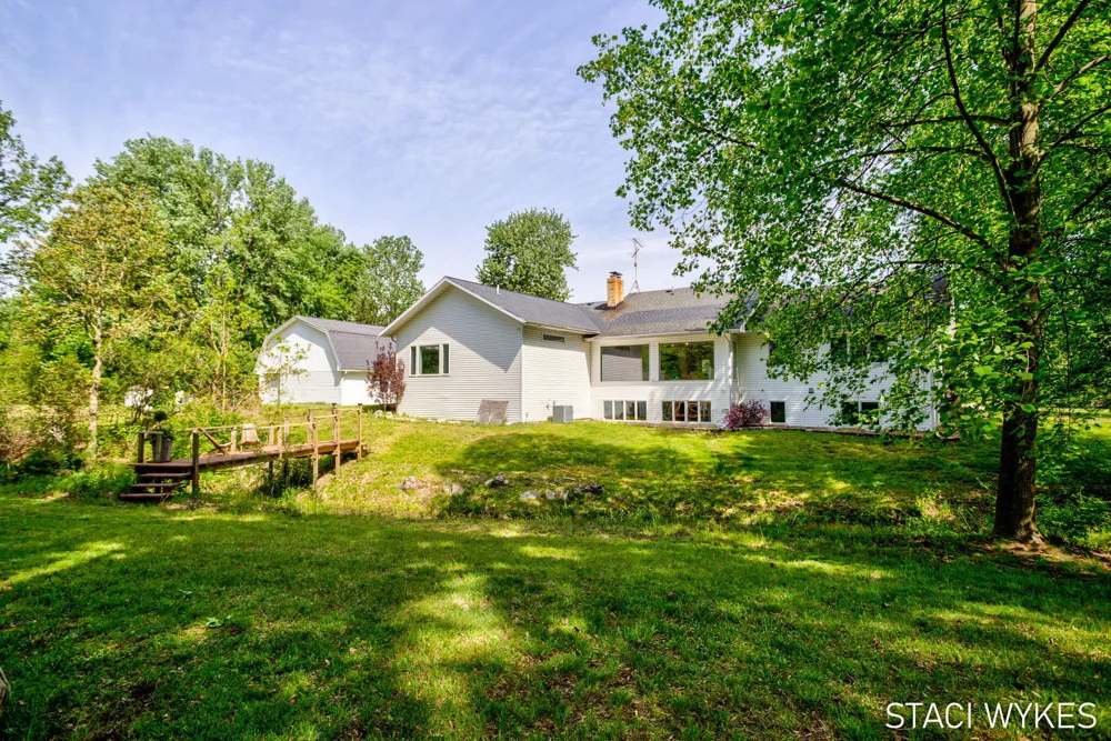 2550 Ranchland Drive SW Byron Center, MI 49315