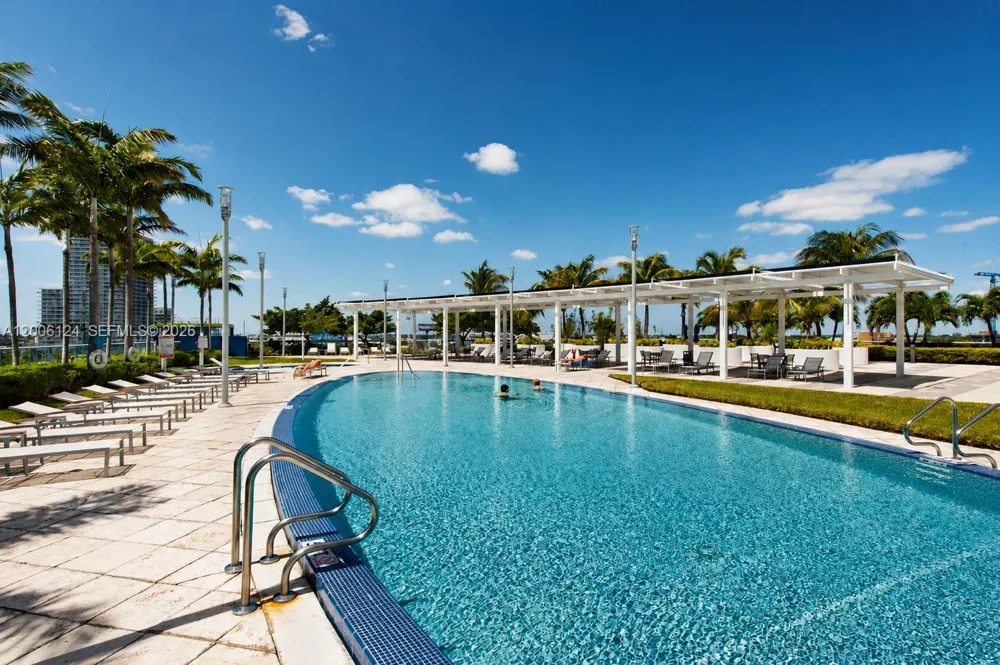 601 NE 36th St #1404 Miami, FL 33137
