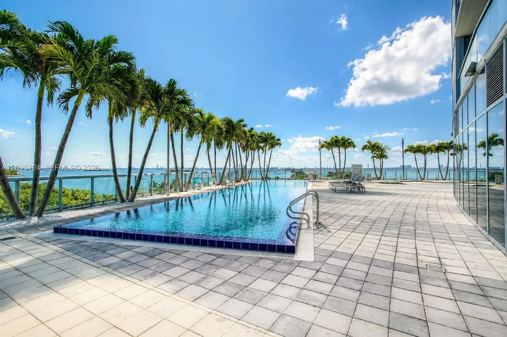 601 NE 36th St #1404 Miami, FL 33137