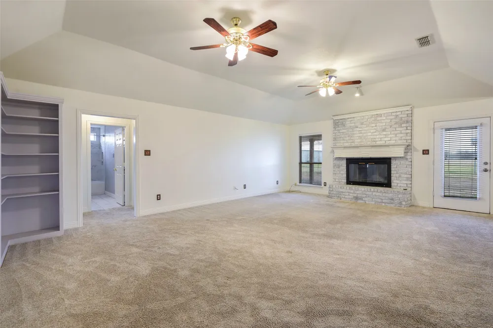 11278 Jackson Road Krum, TX 76249