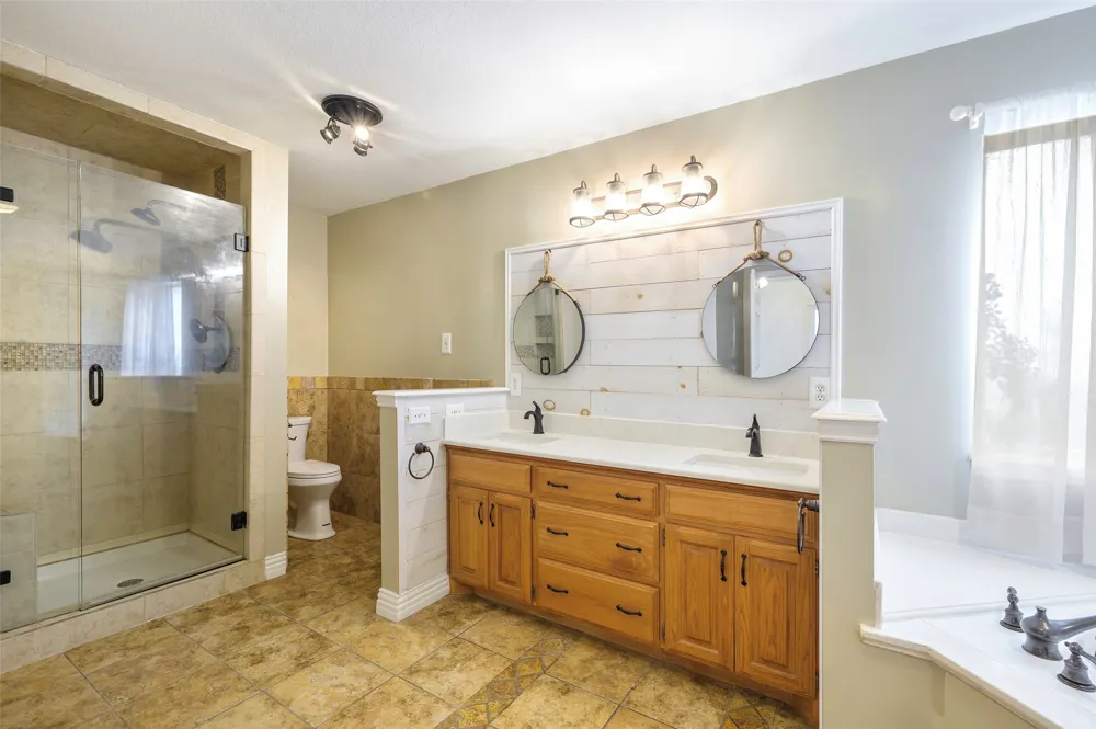 11278 Jackson Road Krum, TX 76249