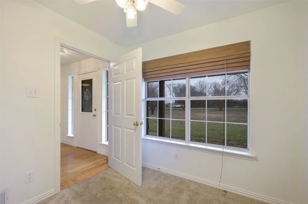 11278 Jackson Road Krum, TX 76249