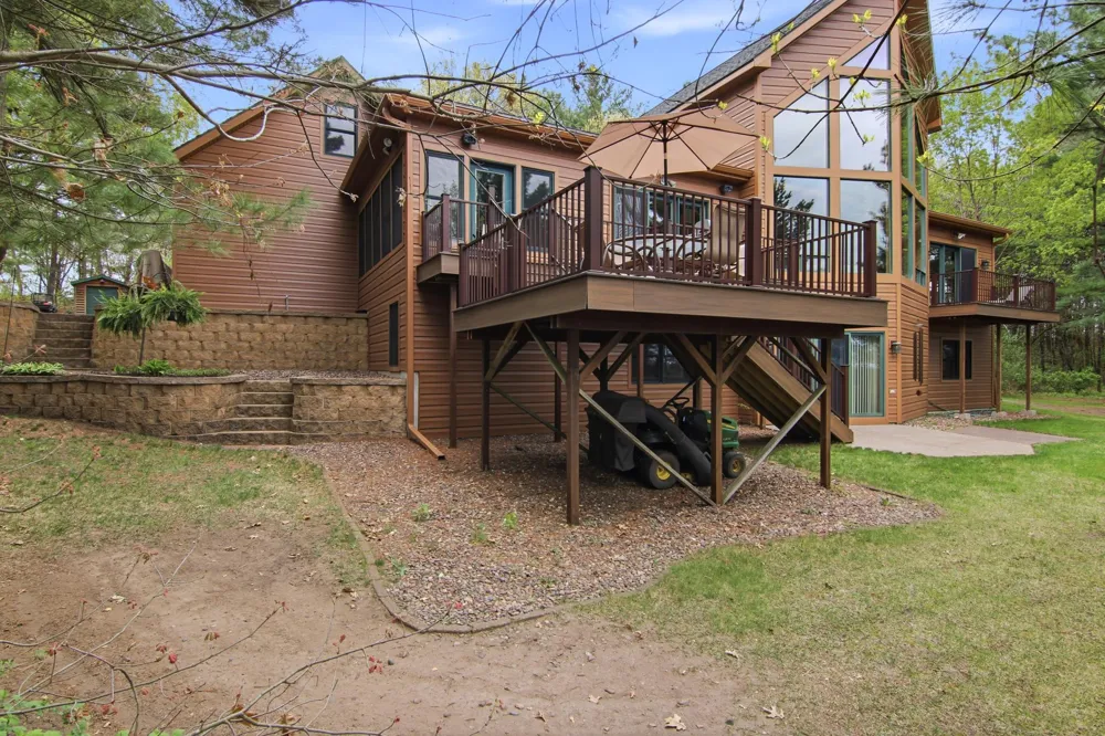 E8200 260th Avenue Elk Mound, WI 54739