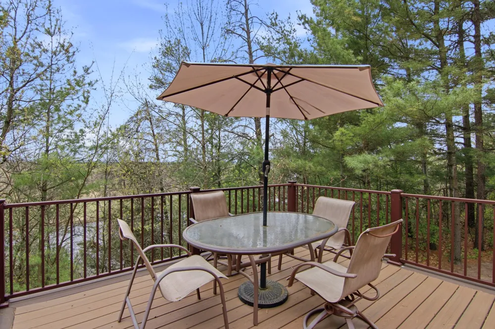 E8200 260th Avenue Elk Mound, WI 54739