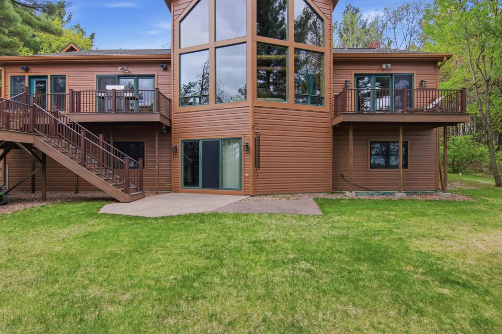 E8200 260th Avenue Elk Mound, WI 54739