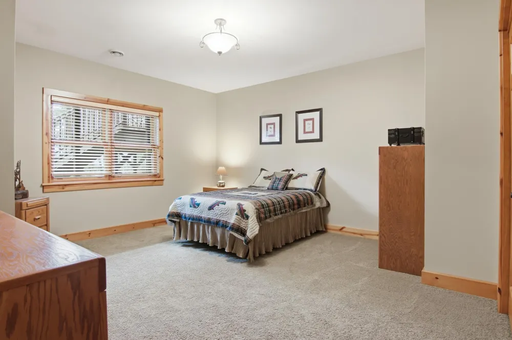 E8200 260th Avenue Elk Mound, WI 54739