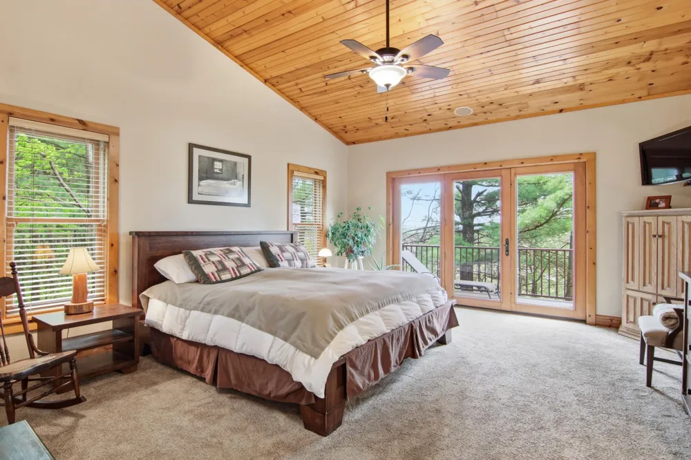 E8200 260th Avenue Elk Mound, WI 54739