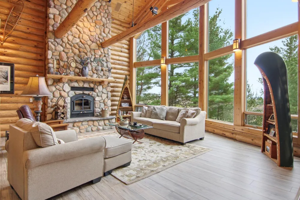 E8200 260th Avenue Elk Mound, WI 54739