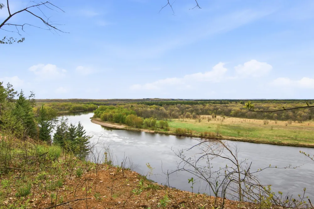 E8200 260th Avenue Elk Mound, WI 54739