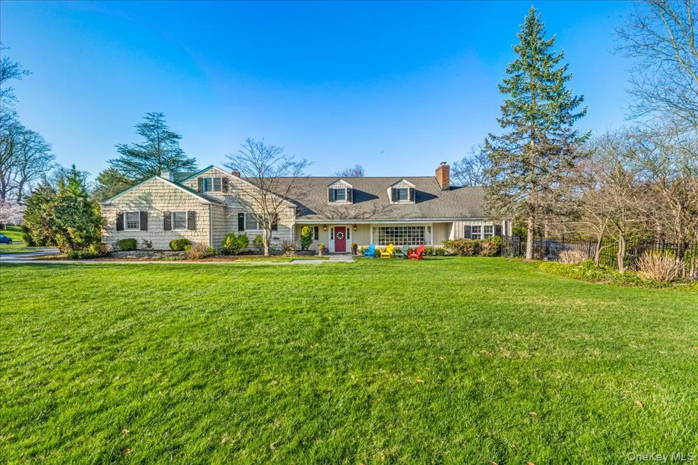 100 Elderfields Road Manhasset, NY 11030