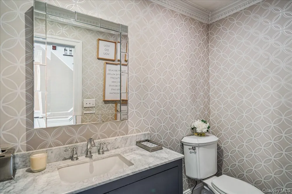 100 Elderfields Road Manhasset, NY 11030