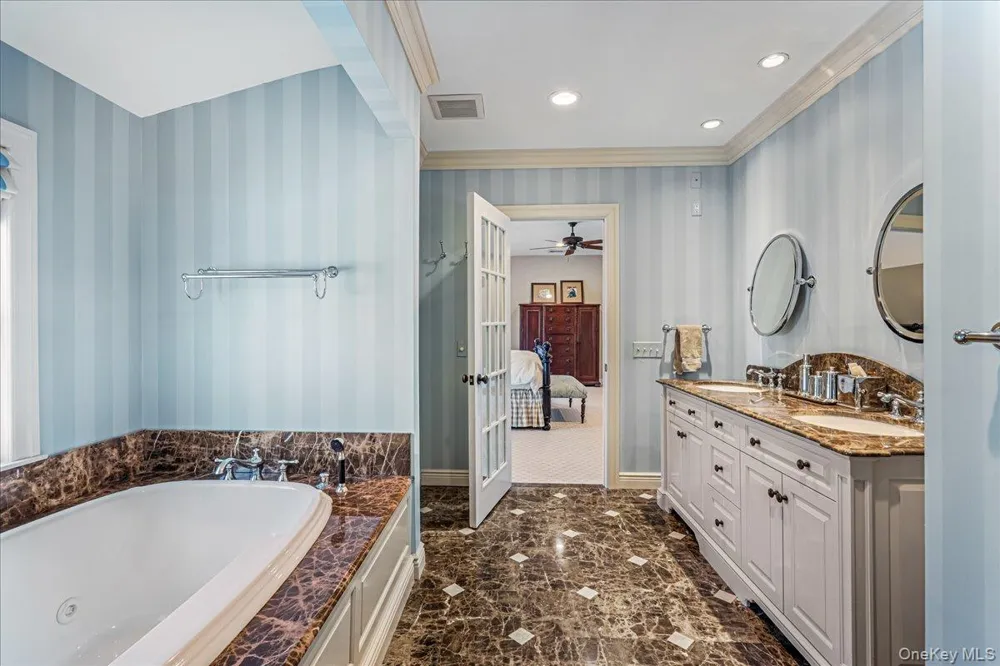100 Elderfields Road Manhasset, NY 11030
