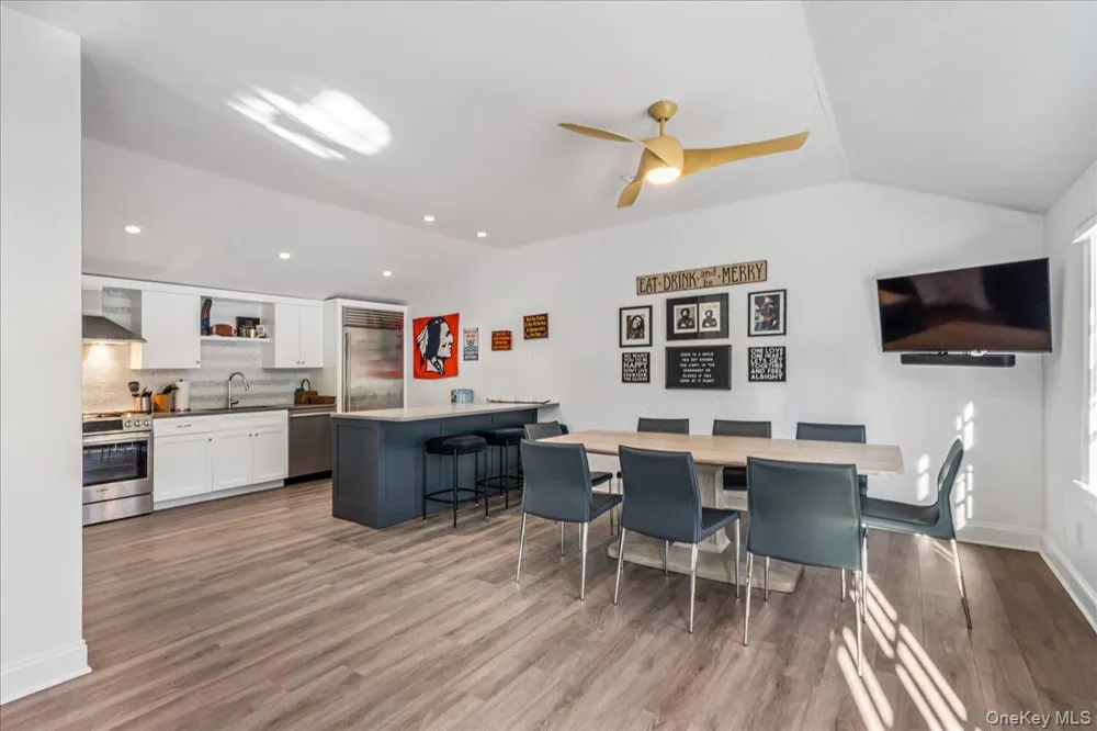 100 Elderfields Road Manhasset, NY 11030