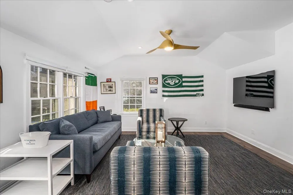 100 Elderfields Road Manhasset, NY 11030