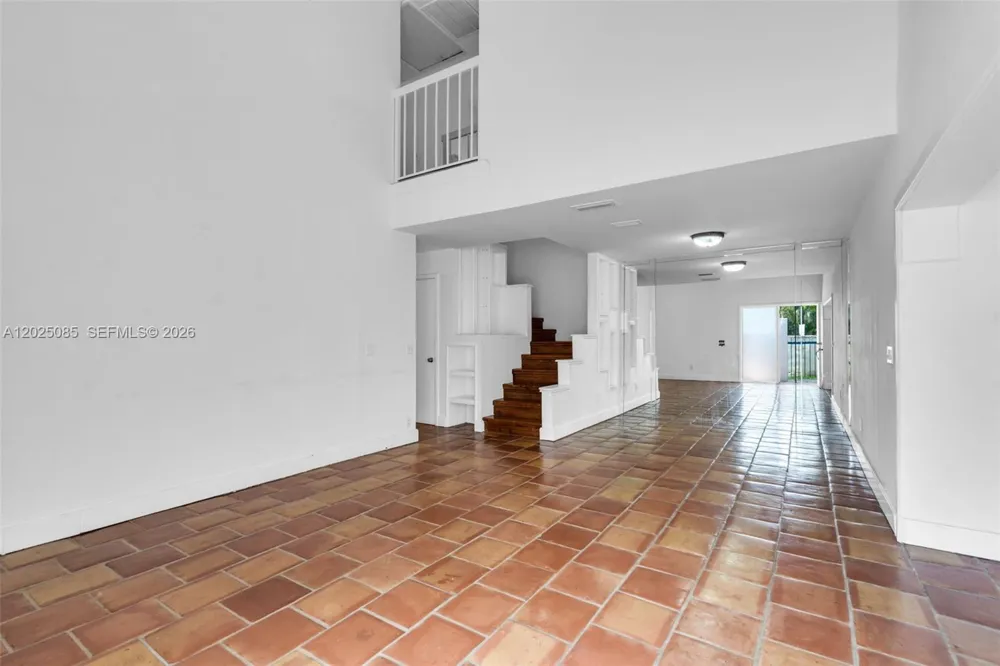 20908 Leeward Ct #231-3 Aventura, FL 33180