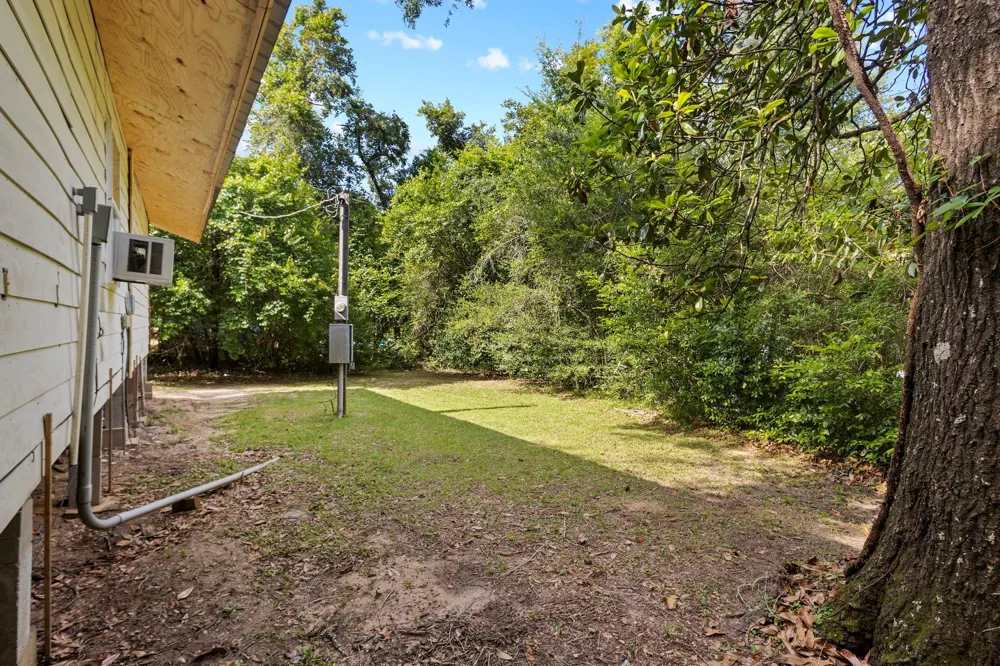 505 County Road 4101 Call, TX 75933