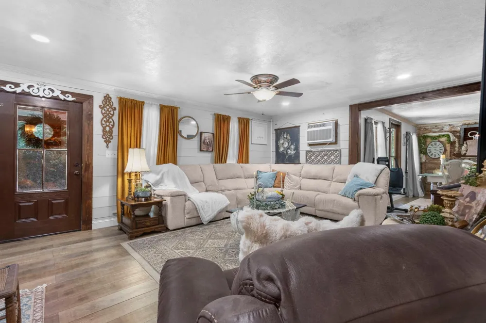 505 County Road 4101 Call, TX 75933