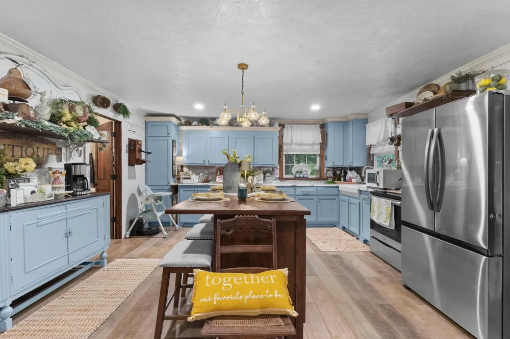 505 County Road 4101 Call, TX 75933