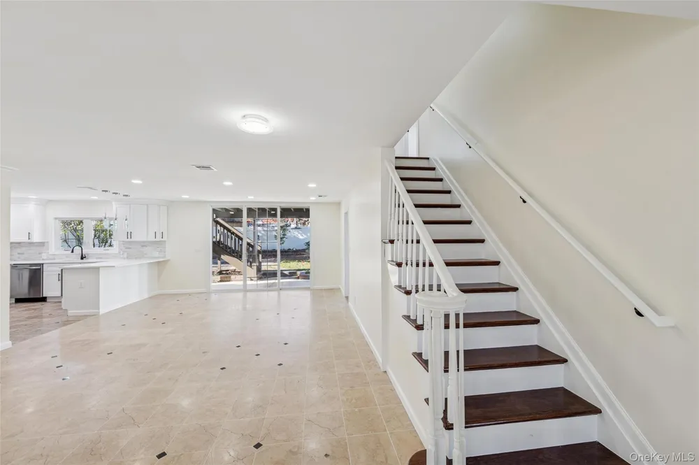 244 Water Lane S Wantagh, NY 11793
