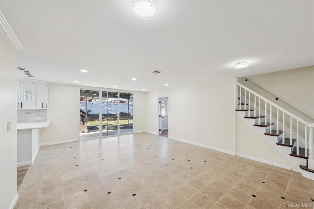 244 Water Lane S Wantagh, NY 11793