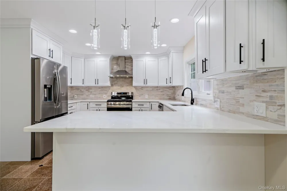 244 Water Lane S Wantagh, NY 11793