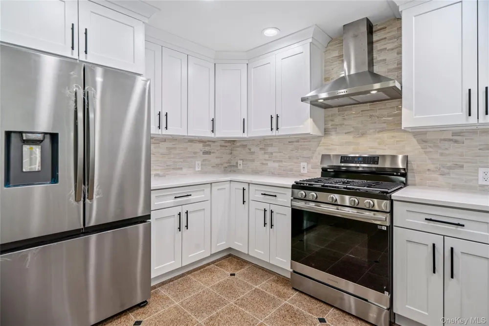 244 Water Lane S Wantagh, NY 11793