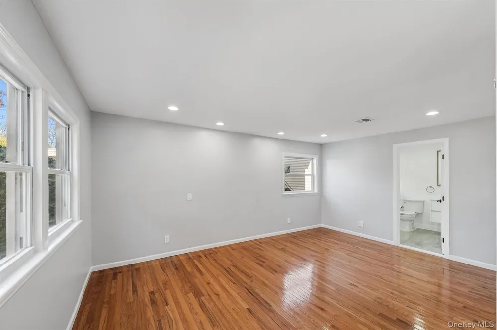 244 Water Lane S Wantagh, NY 11793