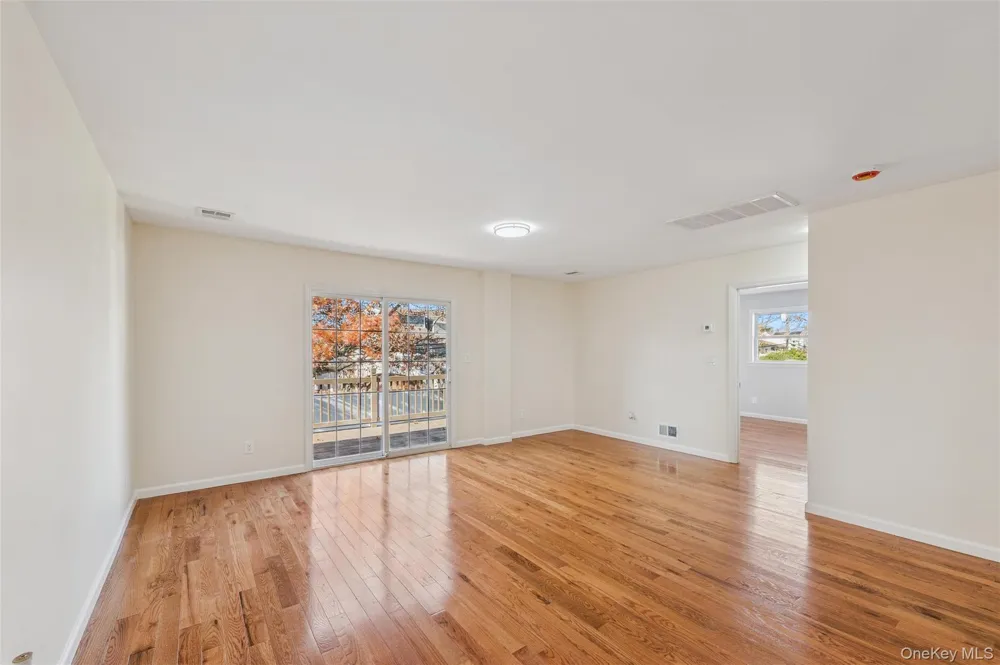 244 Water Lane S Wantagh, NY 11793