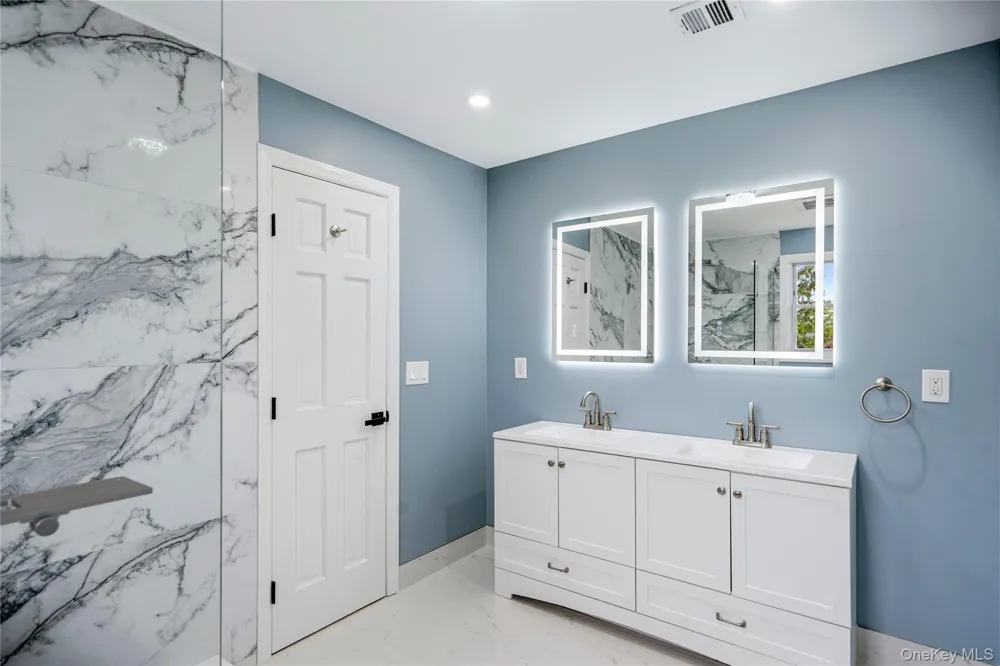 244 Water Lane S Wantagh, NY 11793