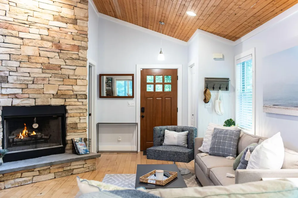 6010 Migiel Lane Sawyer, MI 49125