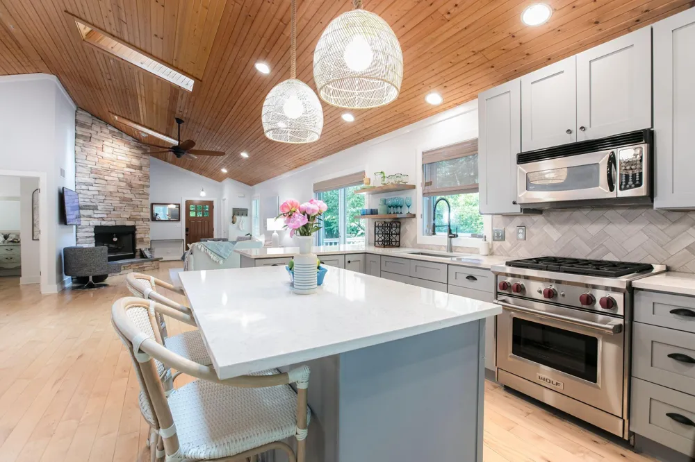 6010 Migiel Lane Sawyer, MI 49125