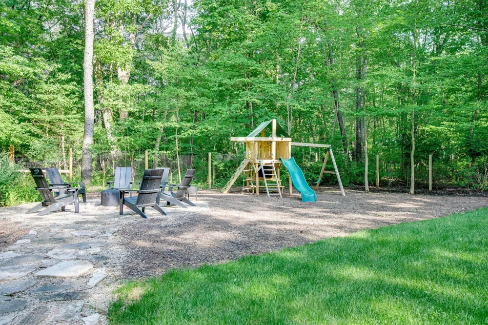 6010 Migiel Lane Sawyer, MI 49125