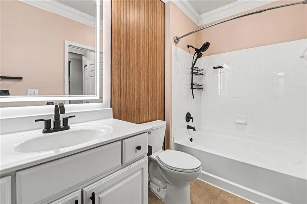 1850 Cotillion Drive #2102 Dunwoody, GA 30338