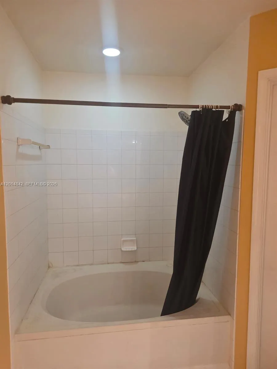Address Not Shown Margate, FL 33063