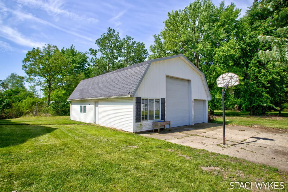 2550 Ranchland Drive SW Byron Township, MI 49315