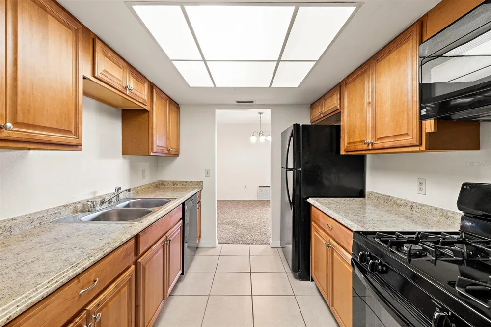 48 HEPBURN PLACE Merritt Island, FL 32953