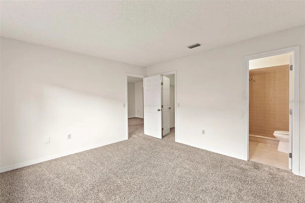 48 HEPBURN PLACE Merritt Island, FL 32953