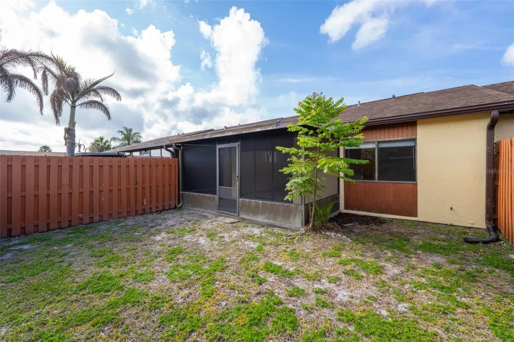 48 HEPBURN PLACE Merritt Island, FL 32953