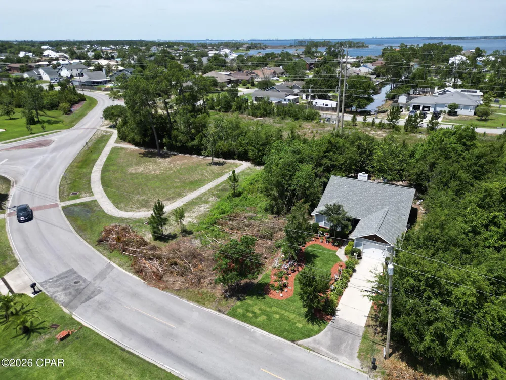 Maryland Avenue Lynn Haven, FL 32444
