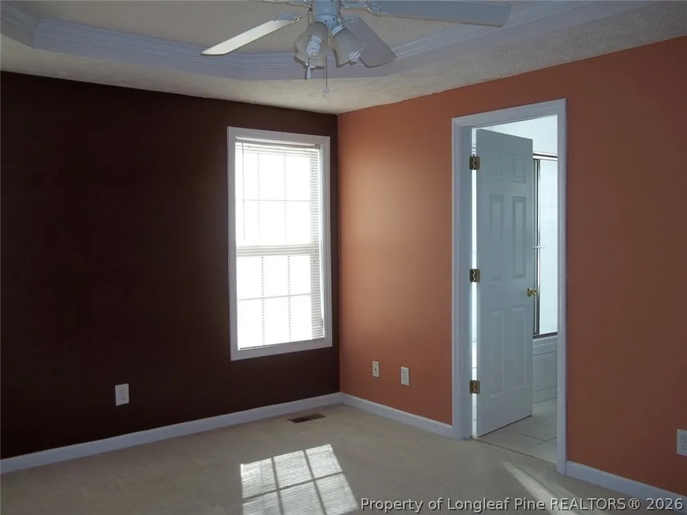 5619 Walking Trail Hope Mills, NC 28079