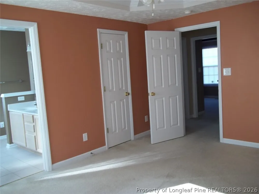 5619 Walking Trail Hope Mills, NC 28079