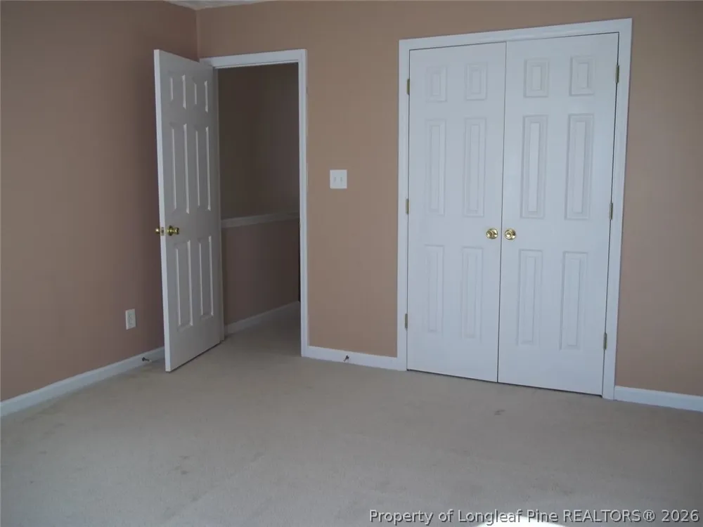 5619 Walking Trail Hope Mills, NC 28079