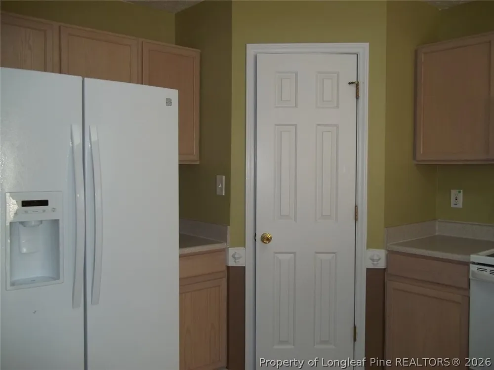 5619 Walking Trail Hope Mills, NC 28079