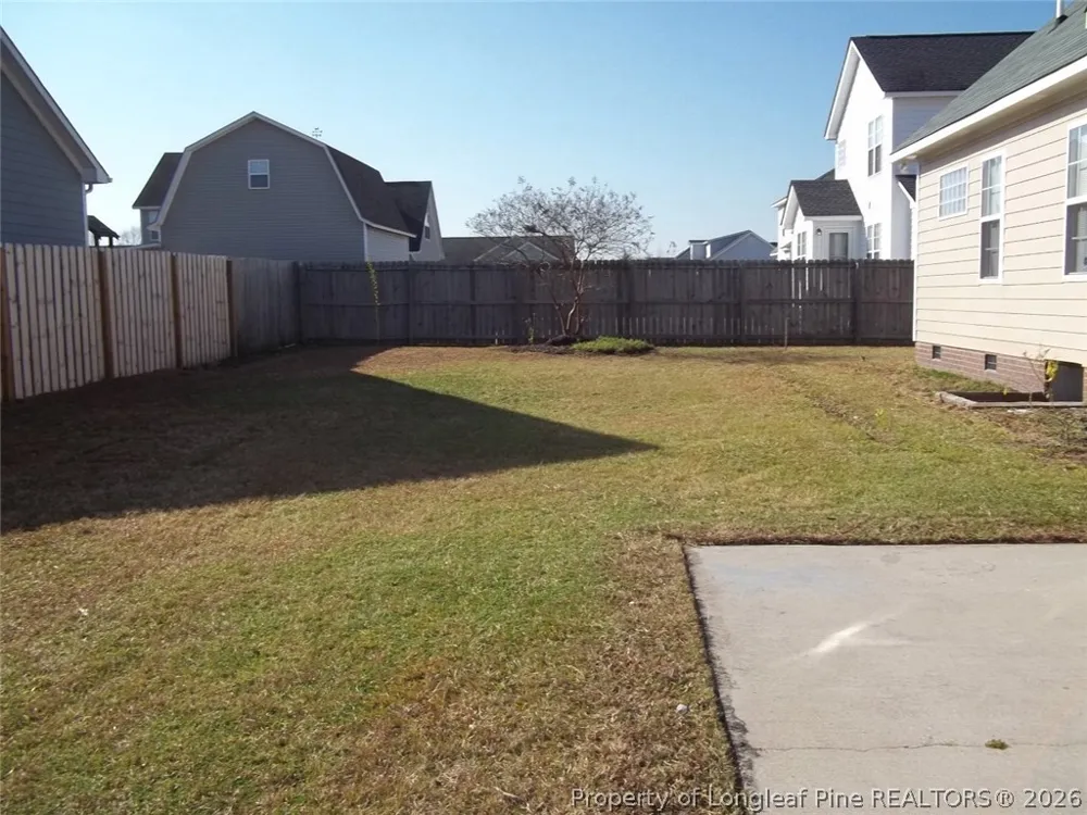 5619 Walking Trail Hope Mills, NC 28079