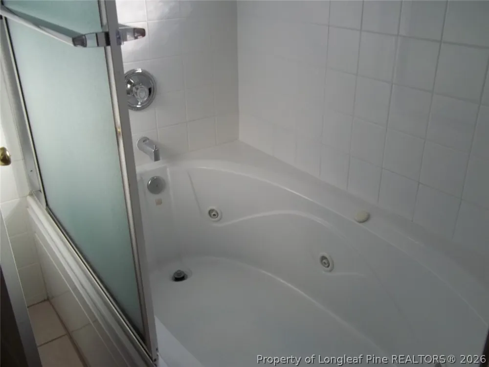 5619 Walking Trail Hope Mills, NC 28079
