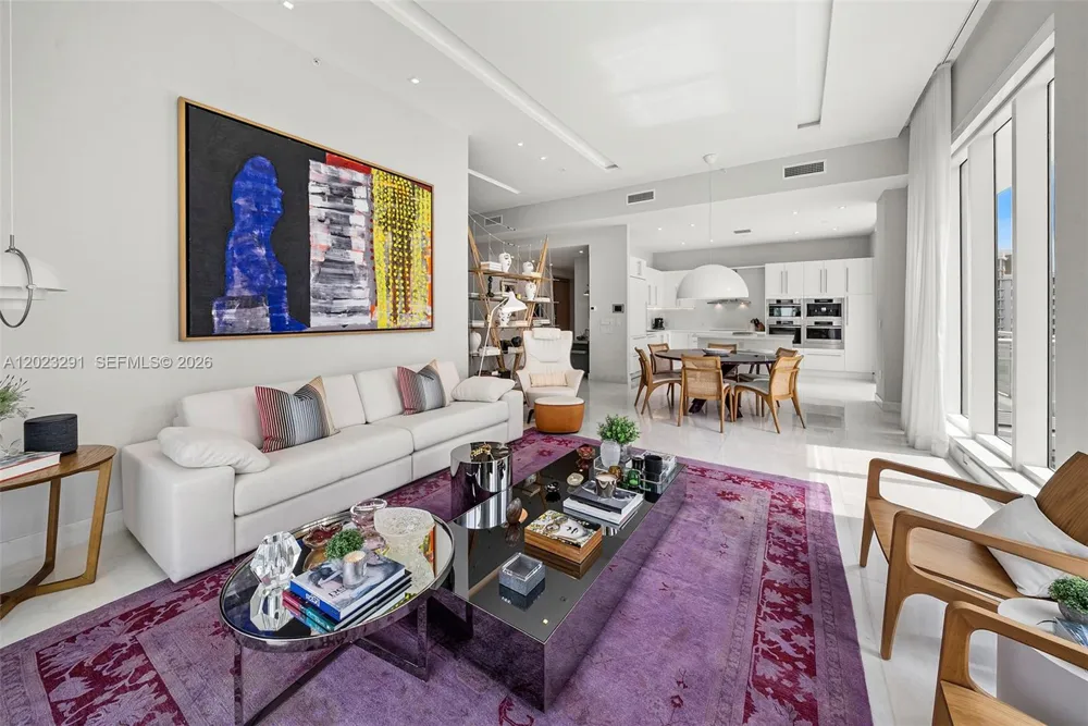 900 Brickell Key Blvd #1801 Miami, FL 33131