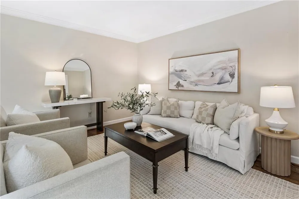 740 Windsor Court Alpharetta, GA 30009