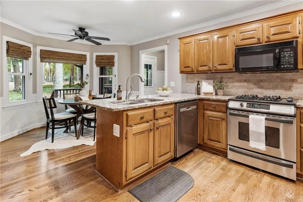 740 Windsor Court Alpharetta, GA 30009